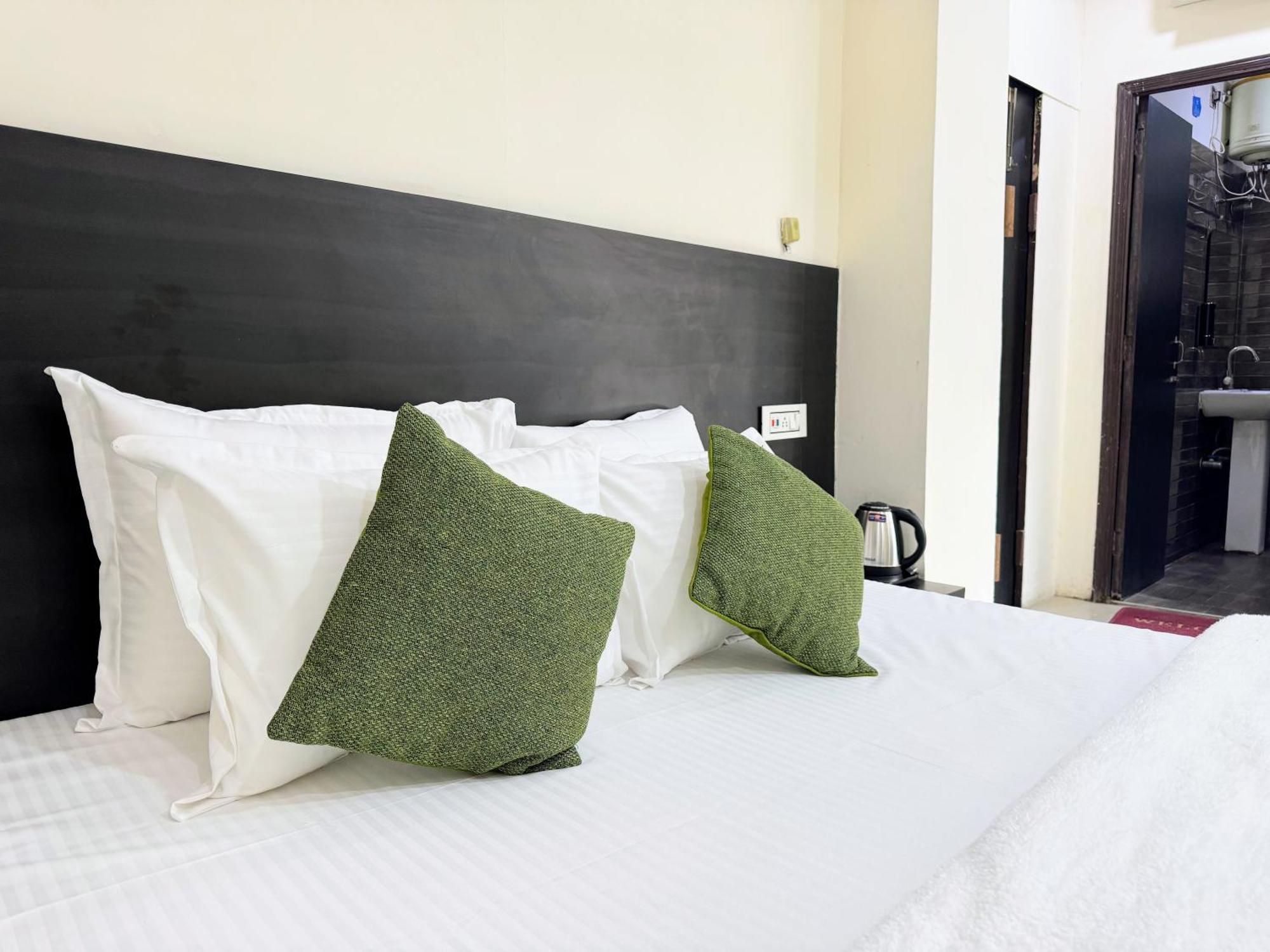 Albergue Backpacker'S Nest Amritsar Exterior foto